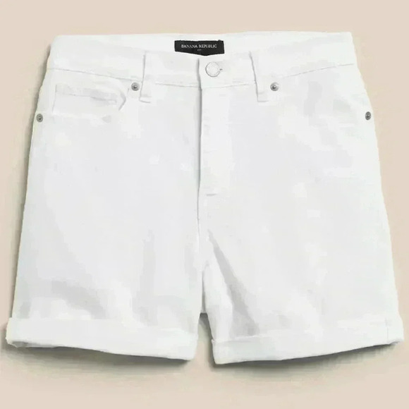 Banana Republic Girlfriend Denim Short - Picture 4 of 7